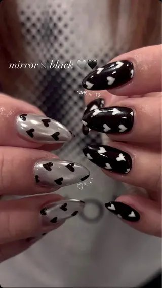 ネイル 🍓リスブラン MELのネイルデザイン