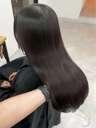 ロング SUZU/岡山/矯正 ブリーチ/レイヤーのヘアスタイル