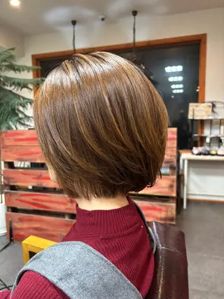 ショート niko【ニコ】所属・志岐 彩香のヘアスタイル