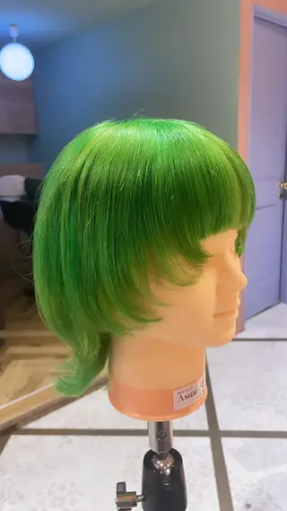 ミディアム 艶ハイトーン👑♡ NATSUKIのヘアスタイル