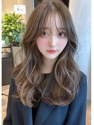 セミロング カラー ユイ☆ハイトーン ☆ブリーチデザインのヘアスタイル