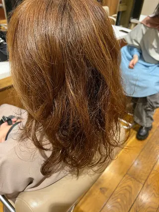 ミディアム 村中 逸紀のヘアスタイル