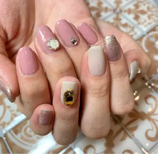 ネイル 駒月 明日香の眉毛・アイブロウイメージ