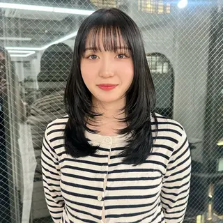 セミロング カラー ブリーチなし/レイヤ ー特化🌈Tommyのヘアスタイル