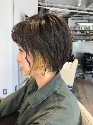 ショート ブリーチ毛矯正.髪質 改善.髪にドラマをのヘアスタイル