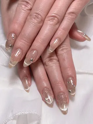 ネイル 三本 綾奈のネイルデザイン