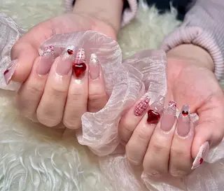 ネイル Nail&eye Belire 新宿のネイルデザイン