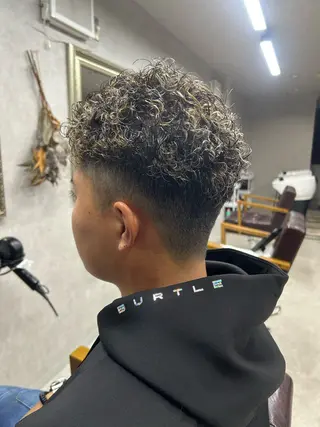 メンズ Lien 深井店のヘアスタイル