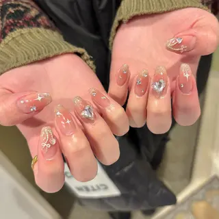 ネイル ⠀ loggy.のネイルデザイン