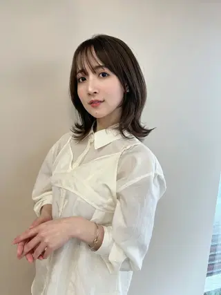 ミディアム 鎌倉 彩のヘアスタイル