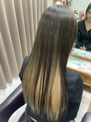 ロング カラー GRANDEUR 村越 捺稀のヘアスタイル