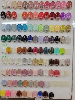 ネイル アンビアンテ浦和店所属・アンビアンテ 🐰 大山のネイルデザイン