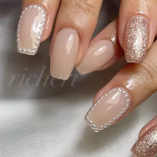 ミディアム ネイル richeri beautyのネイルデザイン