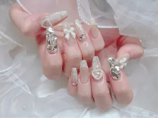 ネイル Piacere所属・Piacere 絵美のネイルデザイン