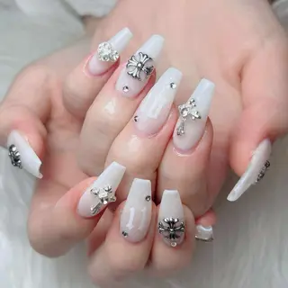 ネイル Lumi Nailのネイルデザイン