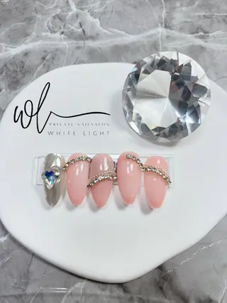 ネイル プライベートサロン WhiteLightのネイルデザイン