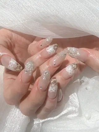 ミディアム nina beautyのネイルデザイン