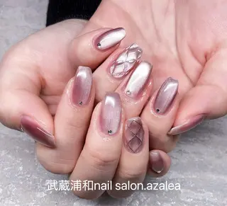 ネイル R inのネイルデザイン