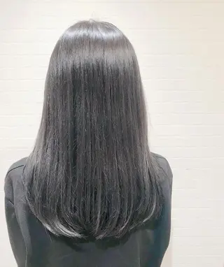 セミロング カラー GRANLUSSO 〜グランルッソ駅前店所属・木口 嘉美のヘアスタイル