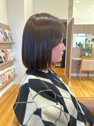 ミディアム 志乃屋所属・中川 美里のヘアスタイル