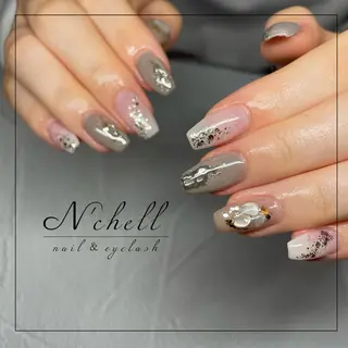 ネイル Nailist Aoiのネイルデザイン