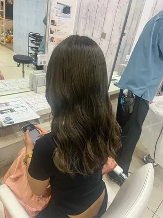 ロング 【髪質改善カラー】 あむ·. ⟡ 🖤のヘアスタイル