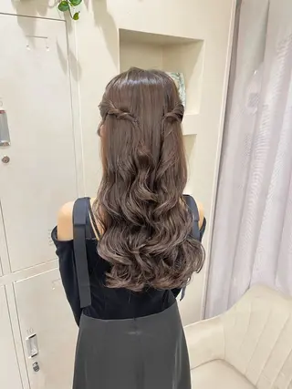 ヘアアレンジ 東梅田エリアカラー ヘアセットNo. 1のヘアスタイル