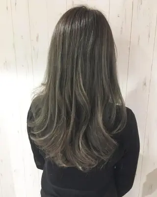 ロング カラー 西川 敏夫のヘアスタイル