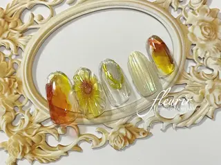 ネイル フルリール 【プライベートサロンのネイルデザイン