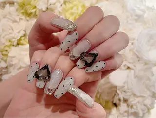 ネイル D-BEAUTY Nailsalonのネイルデザイン