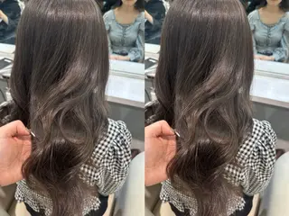 ロング レイヤー透明感カラー / MAIKAのヘアスタイル