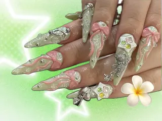 ネイル MAKI💚💚💚 秋葉原.のネイルデザイン