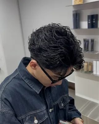 パーマ メンズ “fifth”川内 泰智／メンズパーマのヘアスタイル