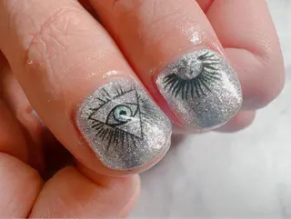 ネイル Nail Salon L'arc所属・💊大阪/心斎橋 moni🧠のネイルデザイン