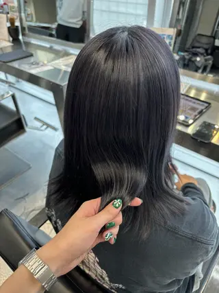 ミディアム MoA cilue さつき（スタイリストのヘアスタイル