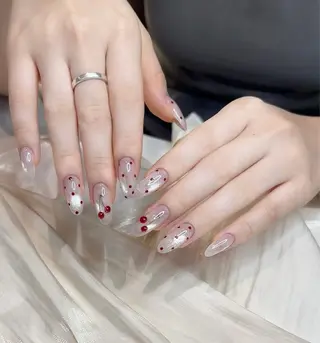 ネイル T. Leeのネイルデザイン