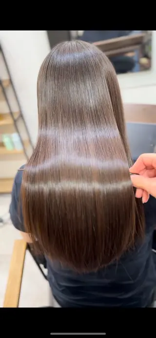 ロング 髪質改善特化✨ 尾登 啓介のヘアスタイル