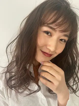 ロング カラー パーマ hair design SUN room【サンルーム渋谷】所属・yuinaショート/ ボブ/透明感カラーのヘアスタイル