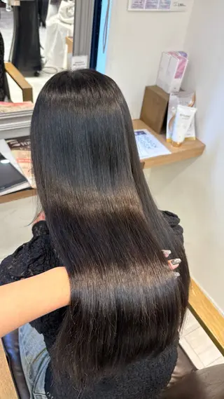 ロング カラー 寒色/艶カラー 🐺❄️/ yuu.のヘアスタイル