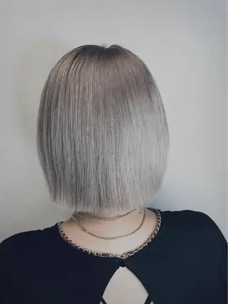 ミディアム 韓国カラー/エクステ carryのヘアスタイル