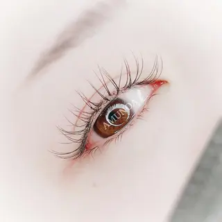 マツエク・マツパ 美容室アムノア所属・美容室 AMUNOAのマツエク・マツパデザイン