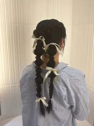 ロング ヘアアレンジ AVANCE.西田辺店所属・加藤 彩花のヘアスタイル