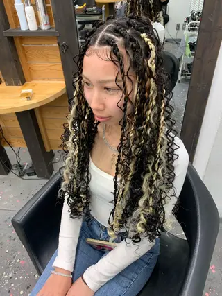 ロング ヘアアレンジ Lehua   (レフア)所属・MEI/ブレイズ/ コーンロウ/茅ヶ崎のヘアスタイル