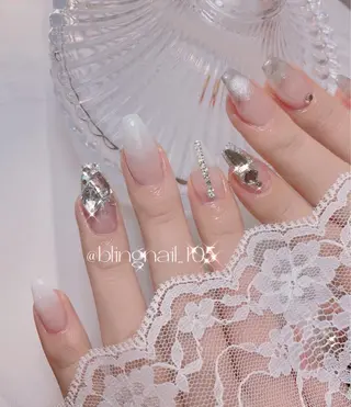 ネイル 23時まで❤︎韓国、 ワンホンネイルのネイルデザイン