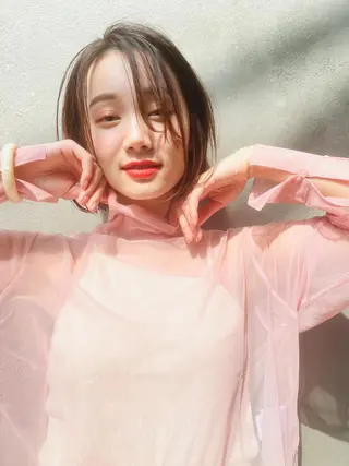 ショート MUSASHI ブリーチカラー◎のヘアスタイル