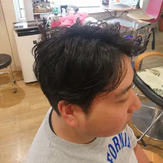 ショート D/i所属・D/i |Y/no. 〈夜スパ17時〜〉のヘアスタイル