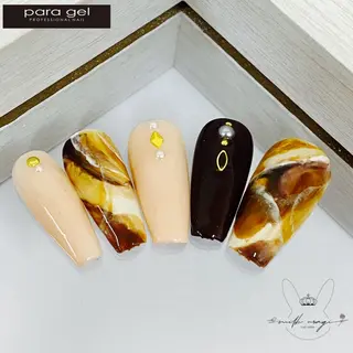 ネイル パラジェル専門店　認定サロンMILK USAGI三宮店所属・石堂 香のネイルデザイン