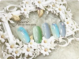 ネイル フルリール 【プライベートサロンのネイルデザイン