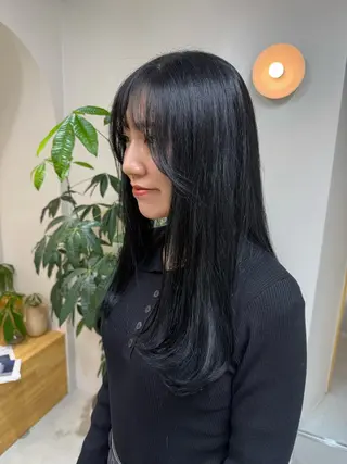 カラー 三好 万葉のヘアスタイル