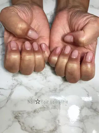 ネイル Hair salon Irie所属・與儀 知佳のネイルデザイン